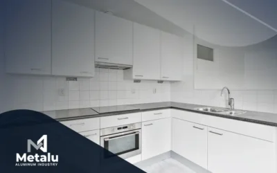 أشكال مطابخ الوميتال… اختيارات عصرية تجمع بين المتانة والأناقة